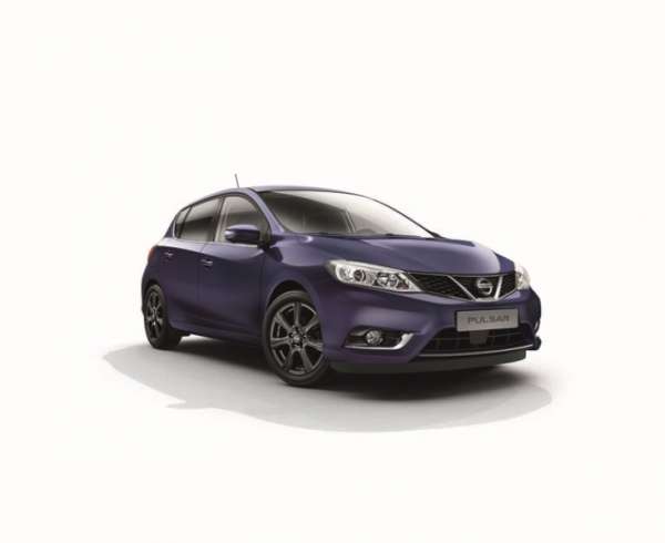 Premium-Paket Black Nissan Pulsar C13