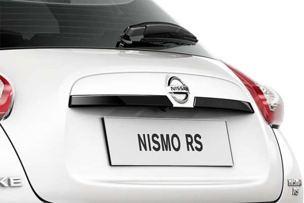 Heckklappengriff-Leiste Nissan Juke F15 2014/05-